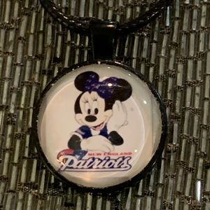 Patriots Minnie Mouse **3 items for $25 🌺🌺🌺